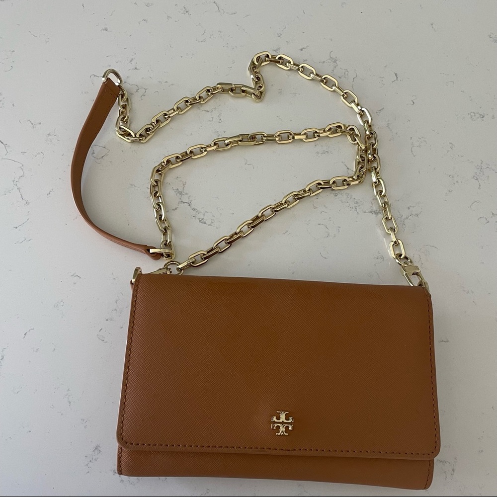 Tory Burch Emerson Chain Wallet